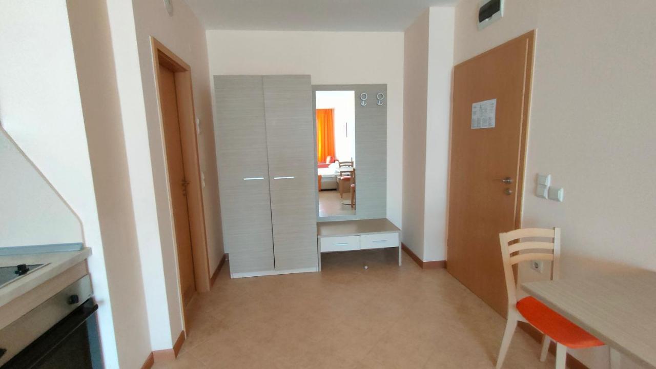 Holiday Apartcomplex Royal Sun Pantai Sunny Luaran gambar